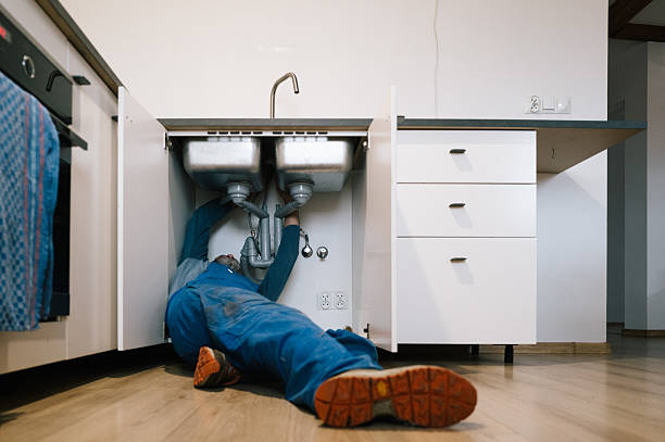 Professional Pipe Repair technician working in Washington, VA